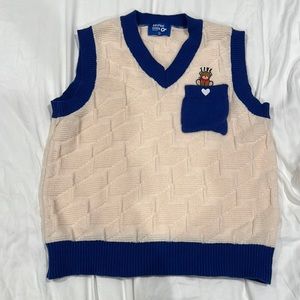 Aelfric Eden bear knit vest large
